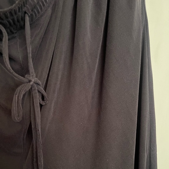 Anthropologie ribbed navy tapered ankle casual pants in 2X - Picture 6 of 10